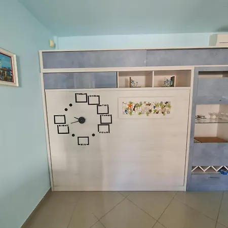 Marina Bay Mamaia-sat Apartment Navodari
