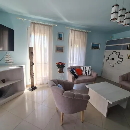 Marina Bay Mamaia-sat Apartment Navodari